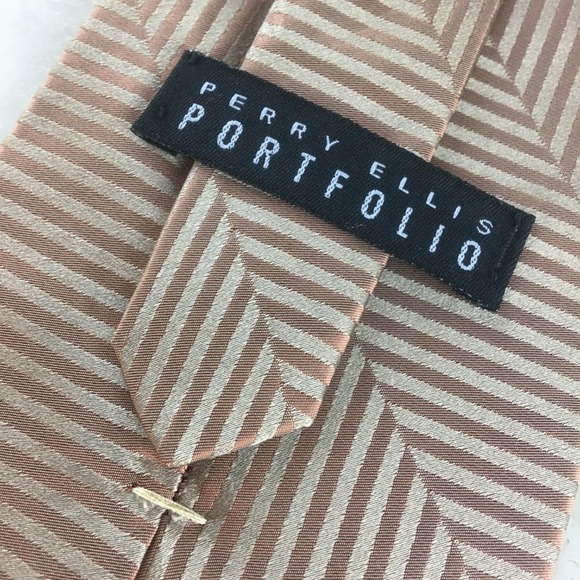 PERRY ELLIS PORTFOLIO SILK TIE - Picture 6 of 14